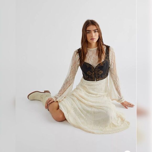 Free People - Bell Sleeve Lace Dress, size Small - Picture 2 of 7